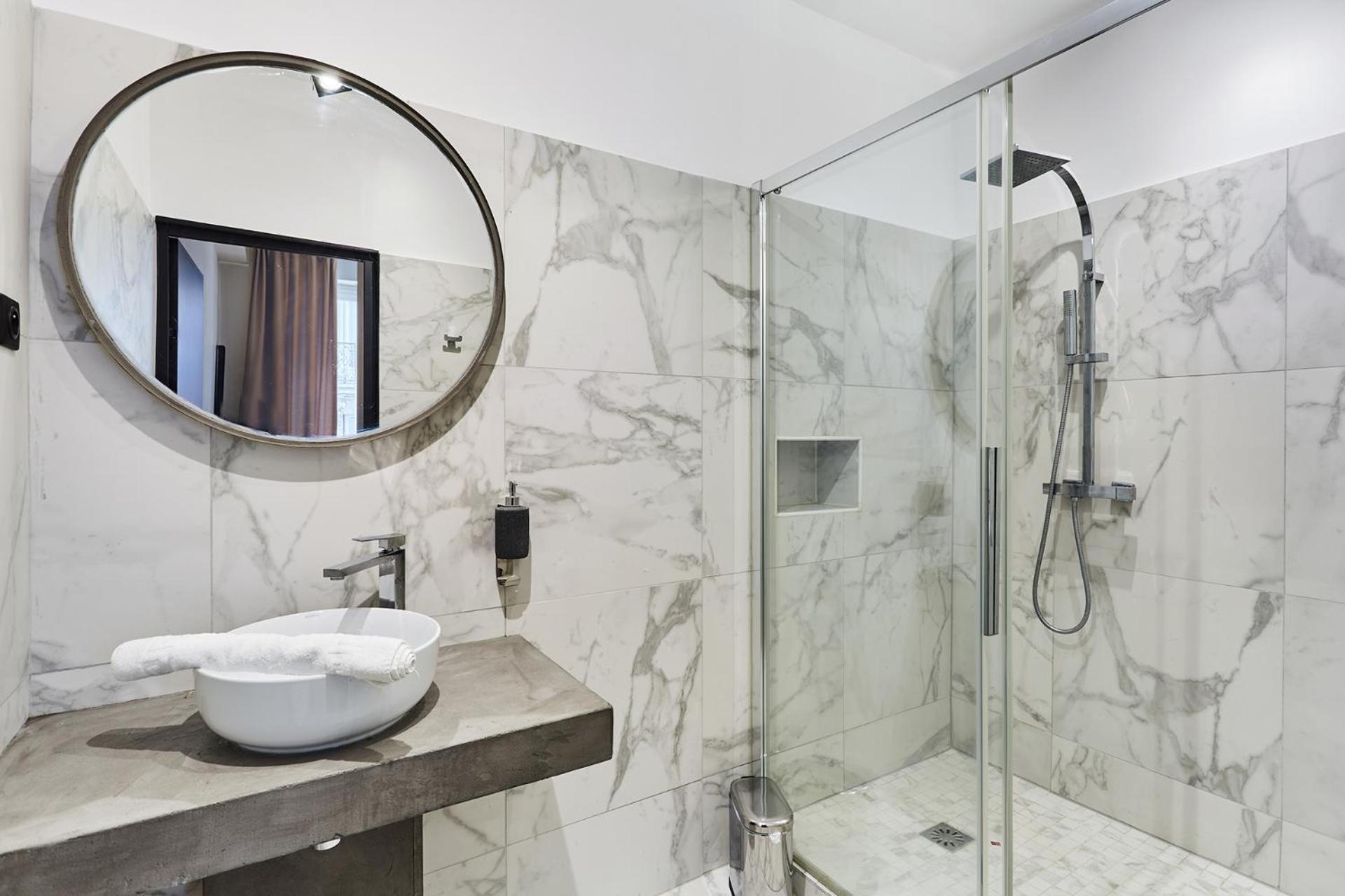 Appartement Place Vendome By Studioprestige